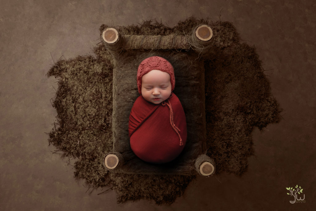 Best Puyallup newborn photographer